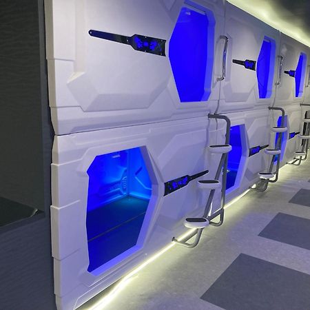 Capsule Hotel Нагасаки Екстериор снимка
