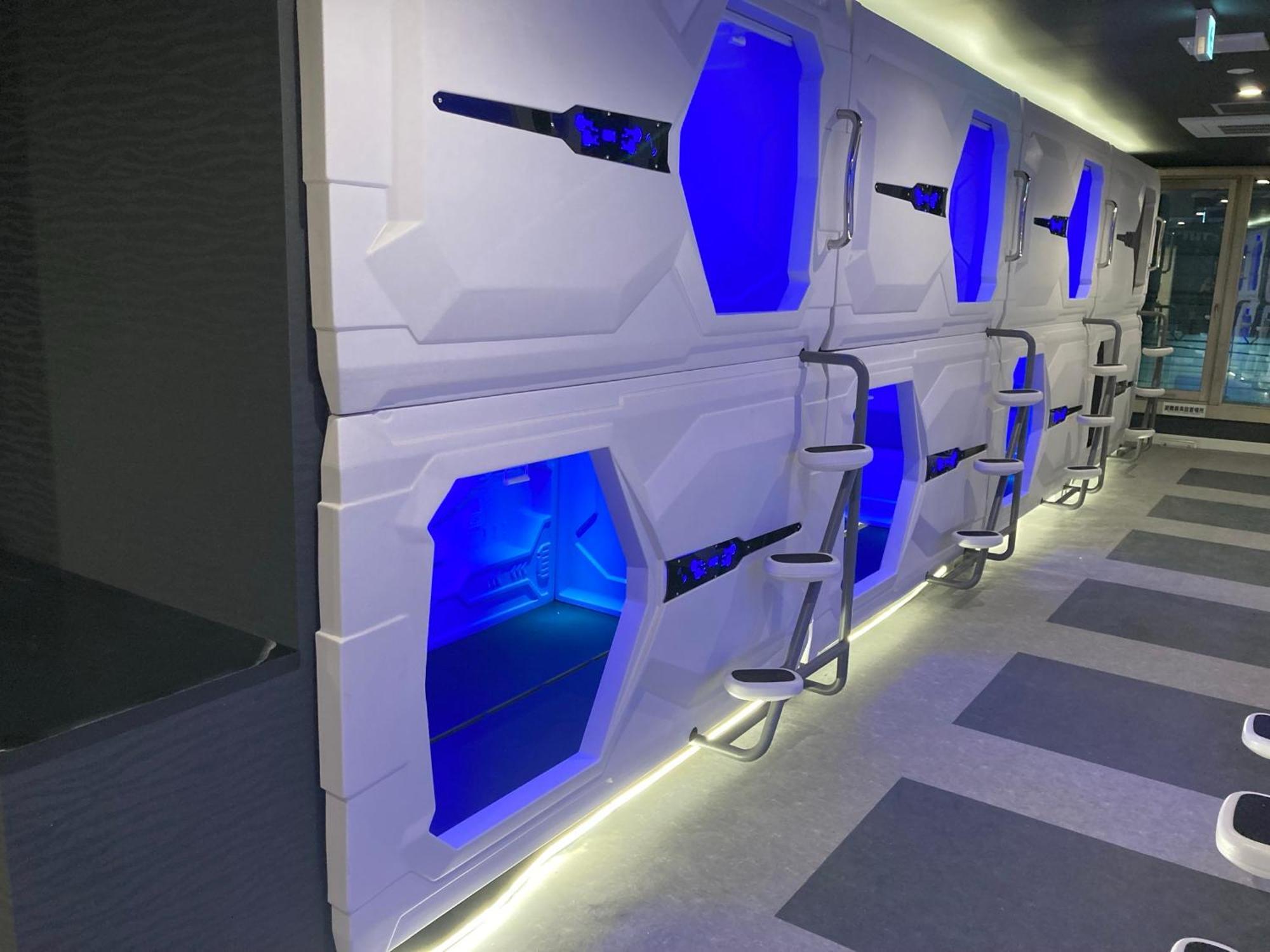 Capsule Hotel Нагасаки Екстериор снимка